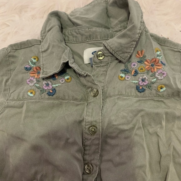 Girls Old Navy Romper - Picture 2 of 2